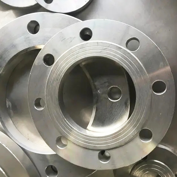 Socket flange