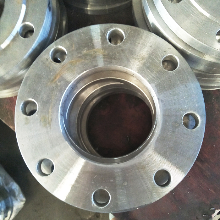 Socket flange