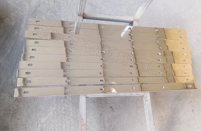 Aluminium target plate