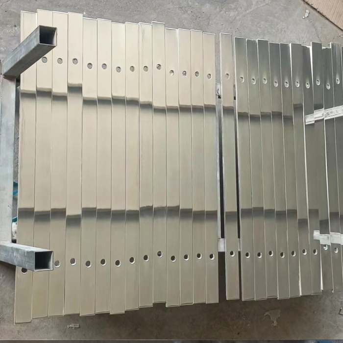 Aluminium target plate