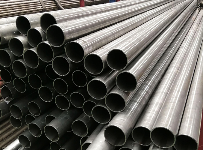 Carbon steel pipe