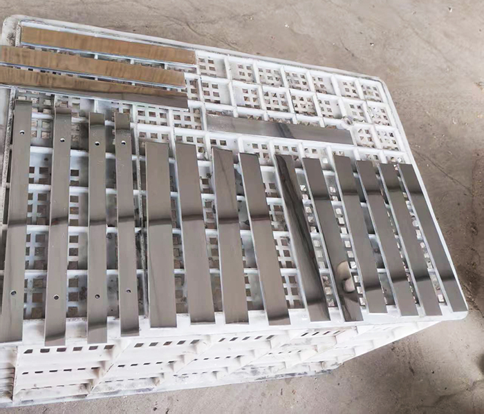 Aluminium target plate